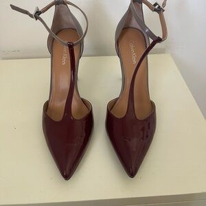 Size 7.5, Calvin Klein, T-Strap, Patent Material, Burgundy/Grey Heel